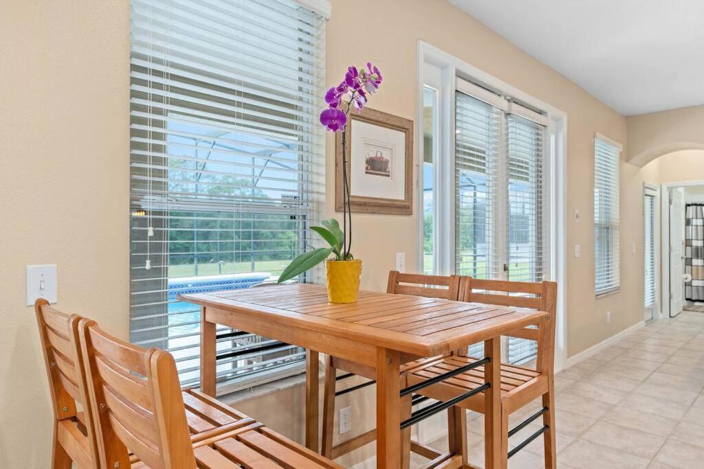 Lakeview W/8 Bedroom 5 Kingsuite 3 Miles To Disney Kissimmee Buitenkant foto