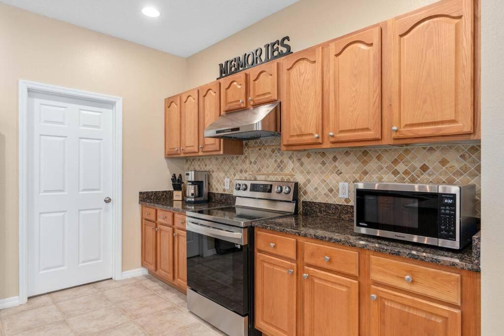 Lakeview W/8 Bedroom 5 Kingsuite 3 Miles To Disney Kissimmee Buitenkant foto