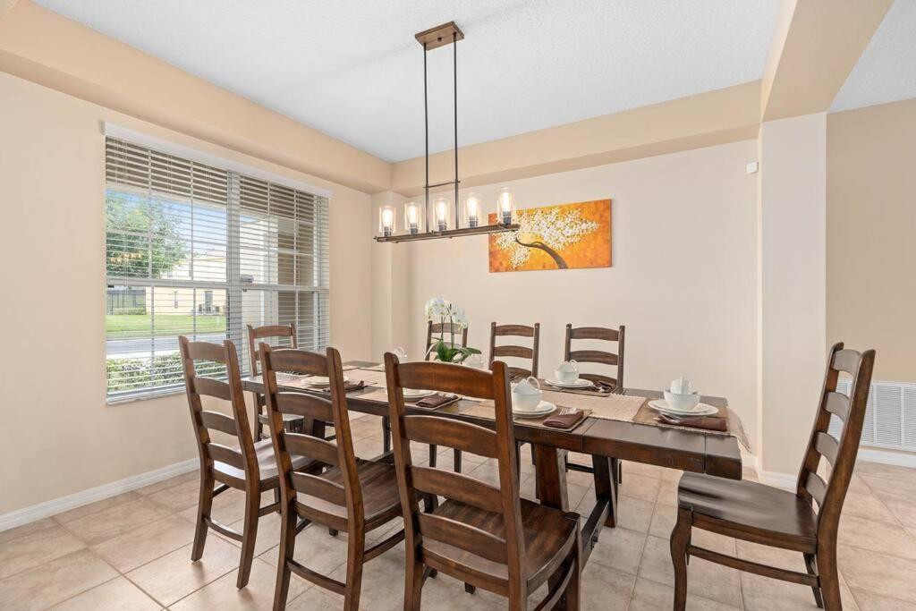 Lakeview W/8 Bedroom 5 Kingsuite 3 Miles To Disney Kissimmee Buitenkant foto
