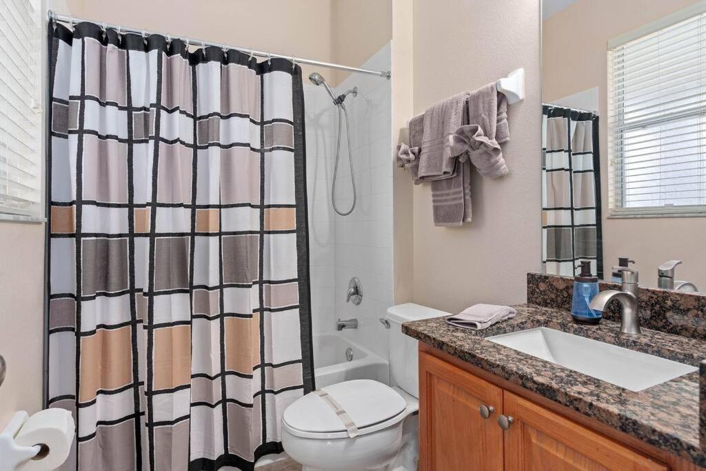 Lakeview W/8 Bedroom 5 Kingsuite 3 Miles To Disney Kissimmee Buitenkant foto