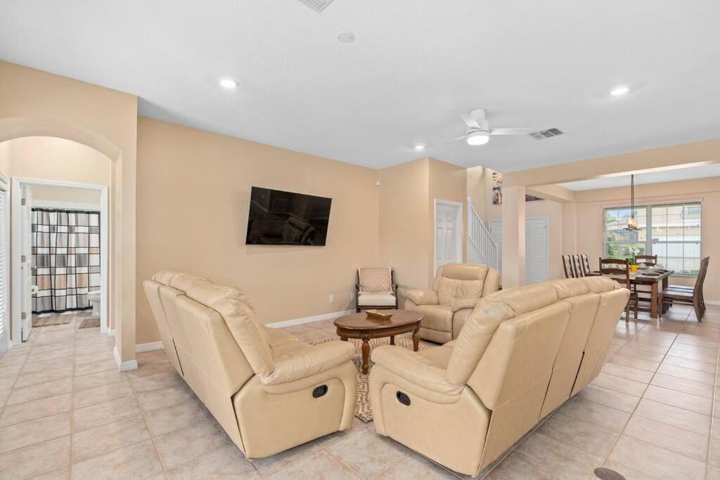 Lakeview W/8 Bedroom 5 Kingsuite 3 Miles To Disney Kissimmee Buitenkant foto